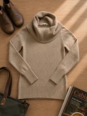 Minnie Rose Audra Womens M 100% Cashmere Cowl Neck Sweater Quiet Luxury Travel